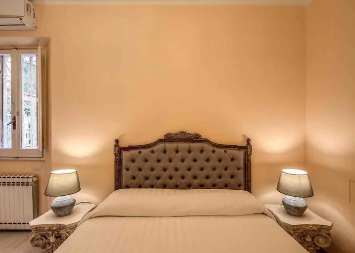Crispi Little 2 * Rome